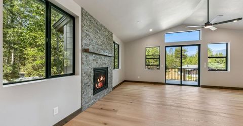 1234 E San Bernardino Avenue, South Lake Tahoe, CA 96150 Photo