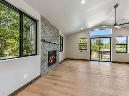 1234 E San Bernardino Avenue, South Lake Tahoe, CA 96150 Photo