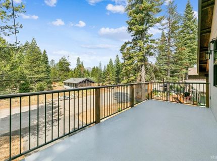 1234 E San Bernardino Avenue, South Lake Tahoe, CA 96150 Photo