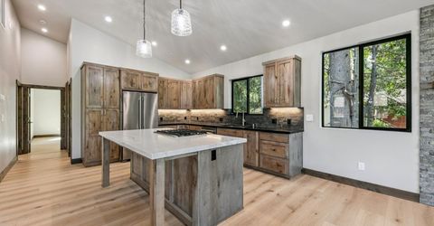 1234 E San Bernardino Avenue, South Lake Tahoe, CA 96150 Photo