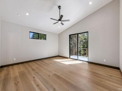 1234 E San Bernardino Avenue, South Lake Tahoe, CA 96150 Photo