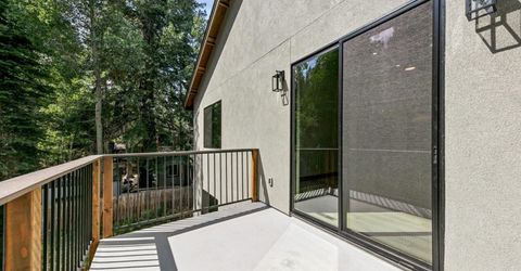 1234 E San Bernardino Avenue, South Lake Tahoe, CA 96150 Photo