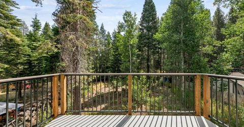 1234 E San Bernardino Avenue, South Lake Tahoe, CA 96150 Photo