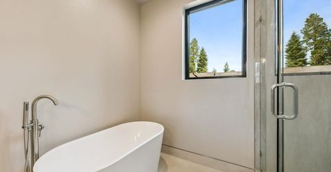 1234 E San Bernardino Avenue, South Lake Tahoe, CA 96150 Photo