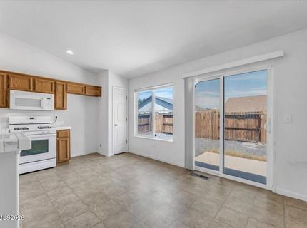 2202 Ellice Way, Fernley, NV 89408 Photo