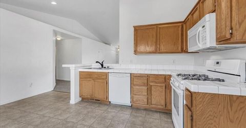 2202 Ellice Way, Fernley, NV 89408 Photo