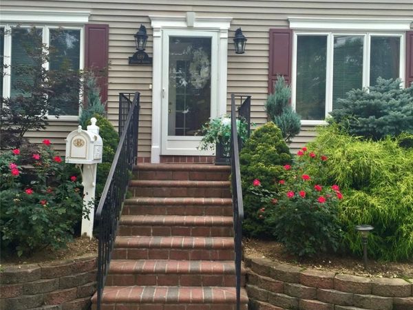 689 Stanton Avenue , North Baldwin, NY 11510