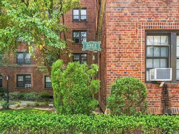 68-12 Burns Street, Unit B2, Forest Hills, NY 11375
