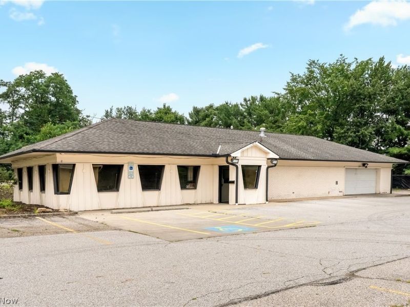 1235 E Tallmadge Avenue, Akron, OH 44310 Photo 1