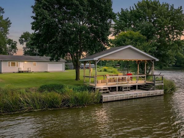 914 Vance Court , Kingman, IN 47952