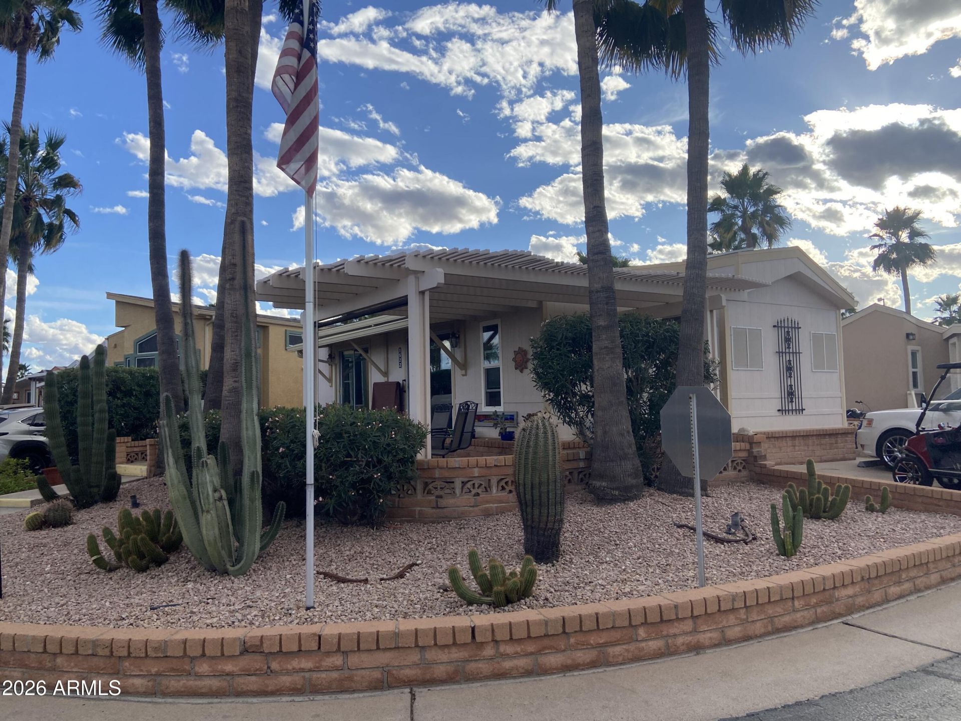 1522 S Omaha Drive, Apache Junction, AZ 85119 Main Photo
