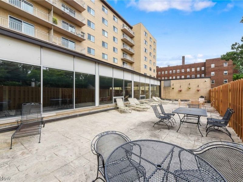 10301 Lake Avenue, Unit 427, Cleveland, OH 44102 Photo 41