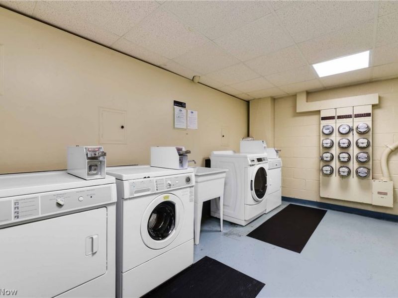 10301 Lake Avenue, Unit 427, Cleveland, OH 44102 Photo 45