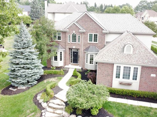 5120 Parkgate Drive, Commerce Twp, MI 48382