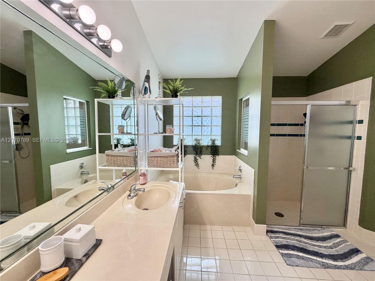 415 NW 165th Ave, Pembroke Pines, FL 33028 Photo