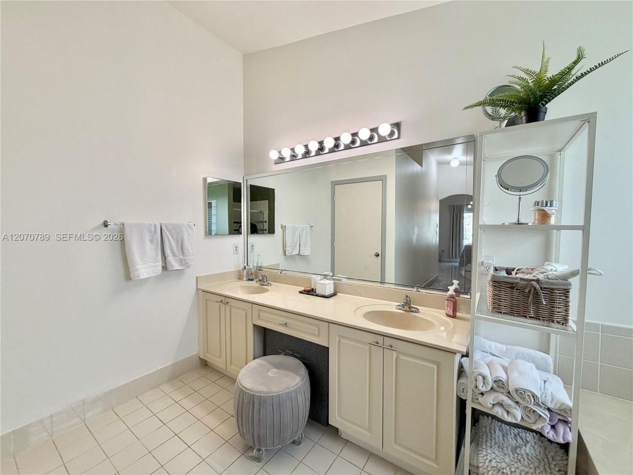 415 NW 165th Ave, Pembroke Pines, FL 33028 Photo