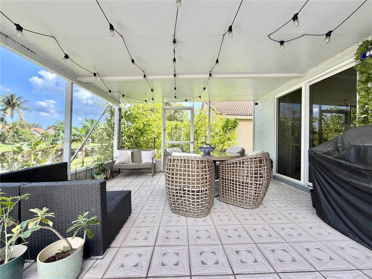 415 NW 165th Ave, Pembroke Pines, FL 33028 Photo