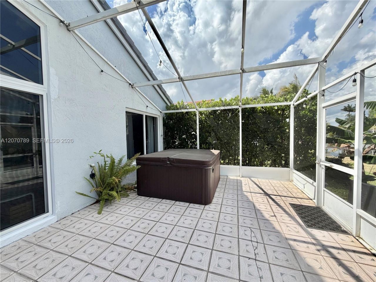 415 NW 165th Ave, Pembroke Pines, FL 33028 Photo