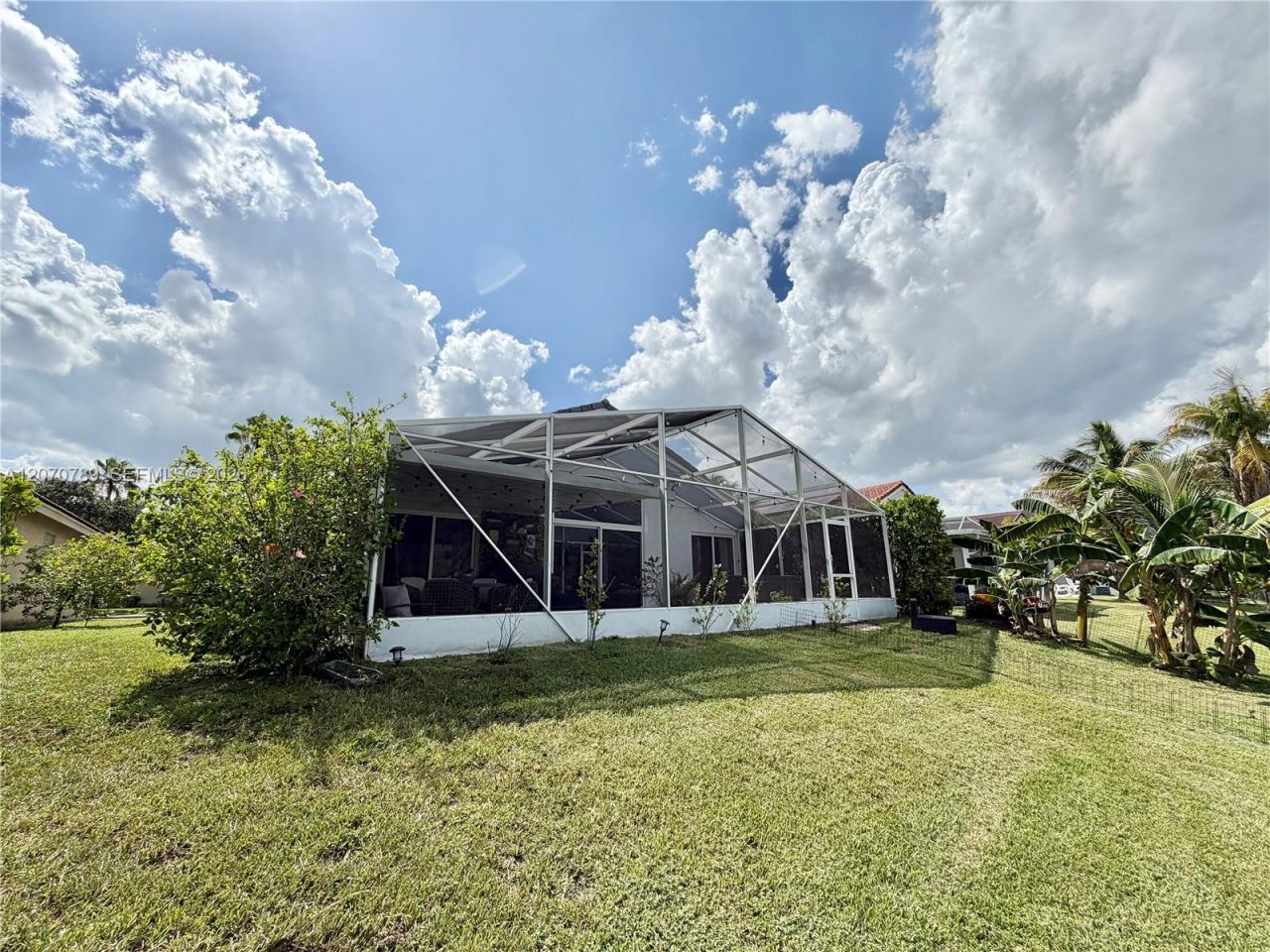 415 NW 165th Ave, Pembroke Pines, FL 33028 Photo