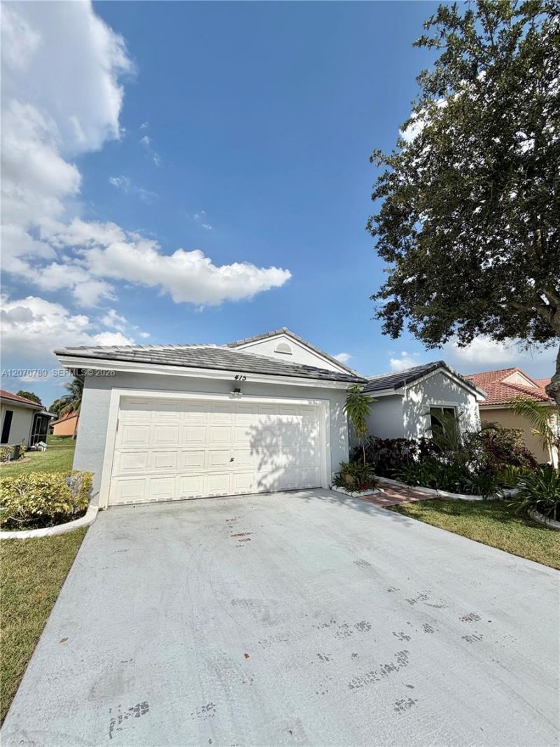 415 NW 165th Ave, Pembroke Pines, FL 33028 Photo