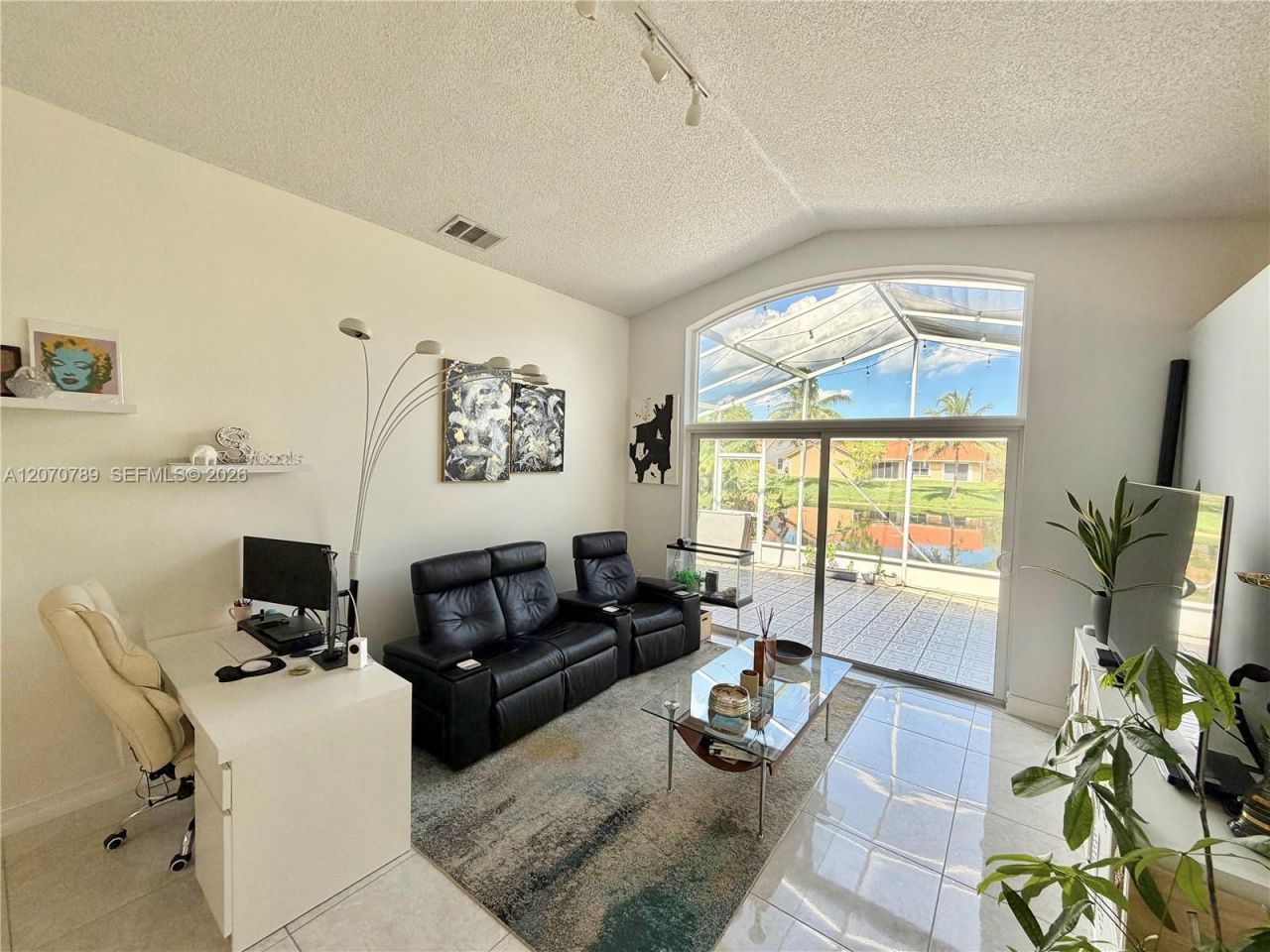 415 NW 165th Ave, Pembroke Pines, FL 33028 Photo