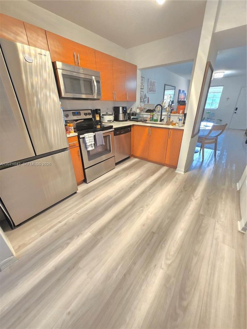 7205 NW 173rd Dr , Unit 604-6, Hialeah, FL 33015 Photo