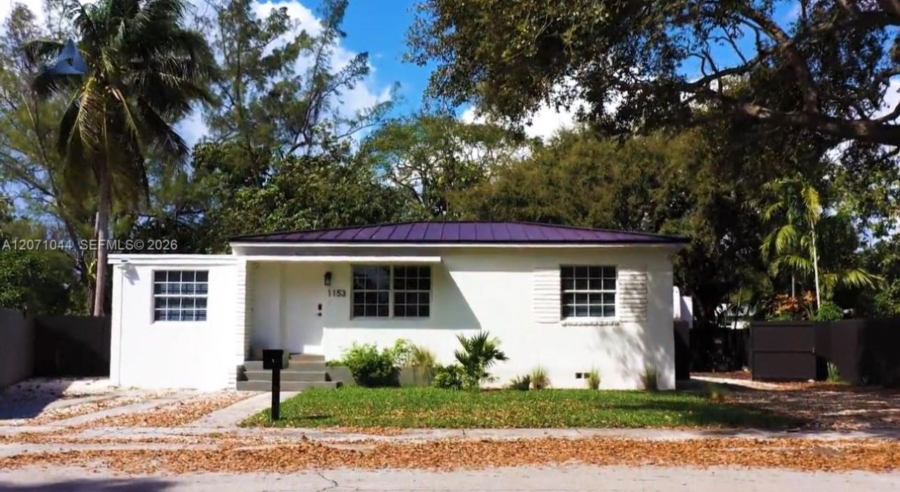 1153 NE 158th St , North Miami Beach, FL 33162 Photo
