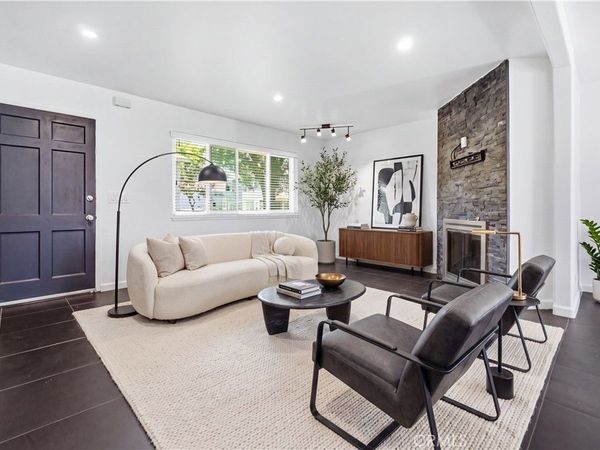 19775 Coventry, Huntington Beach, CA 92646