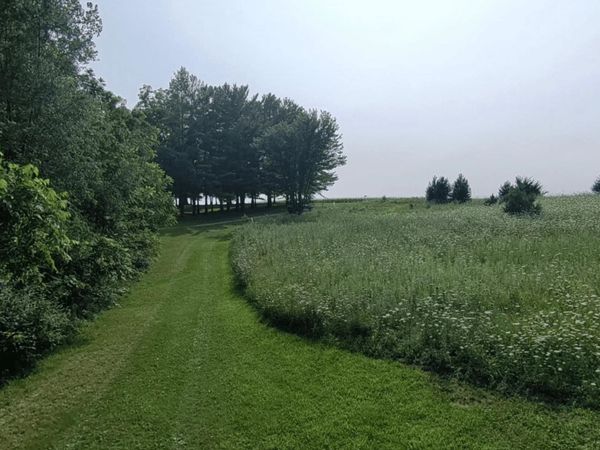 3730 W Banfield Road, Potosi, WI 53820