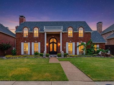 4404 Hollow Oak Drive, Dallas, TX 75287