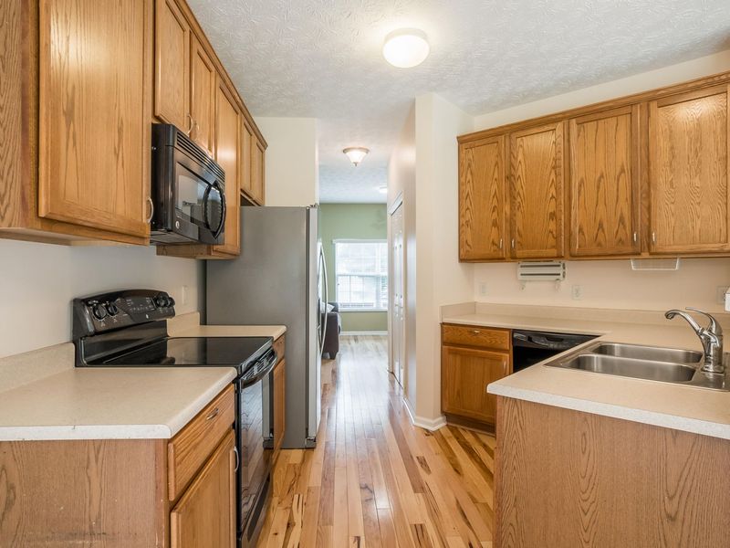2880 Manor Court, Troy, OH 45373 Photo 12