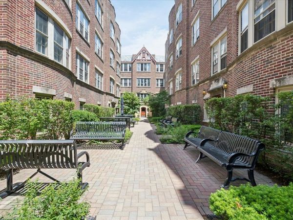 1118 Washington Boulevard , Unit 3A, Oak Park, IL 60302