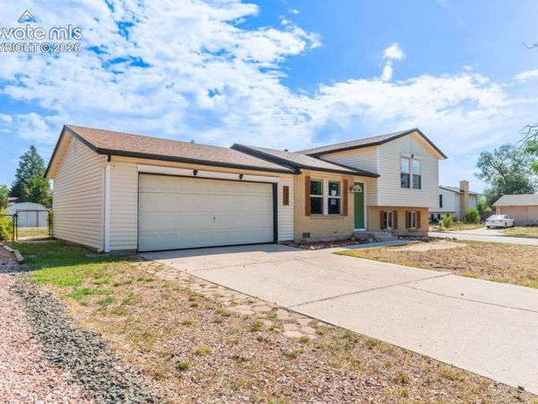 4598 Wordsworth Circle, Colorado Springs, CO 80916