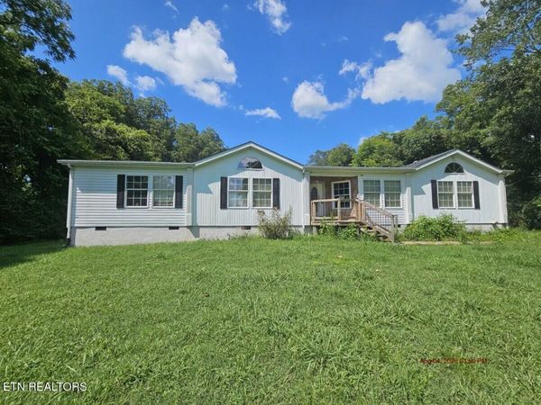 203 N Fair St, Sweetwater, TN 37874