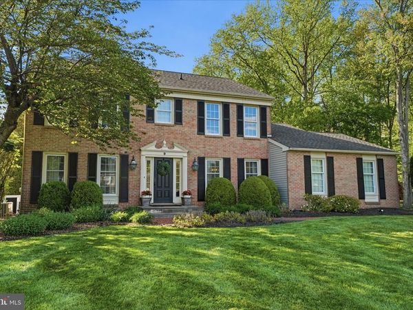 9 EDITH DRIVE, LAWRENCEVILLE, NJ 08648