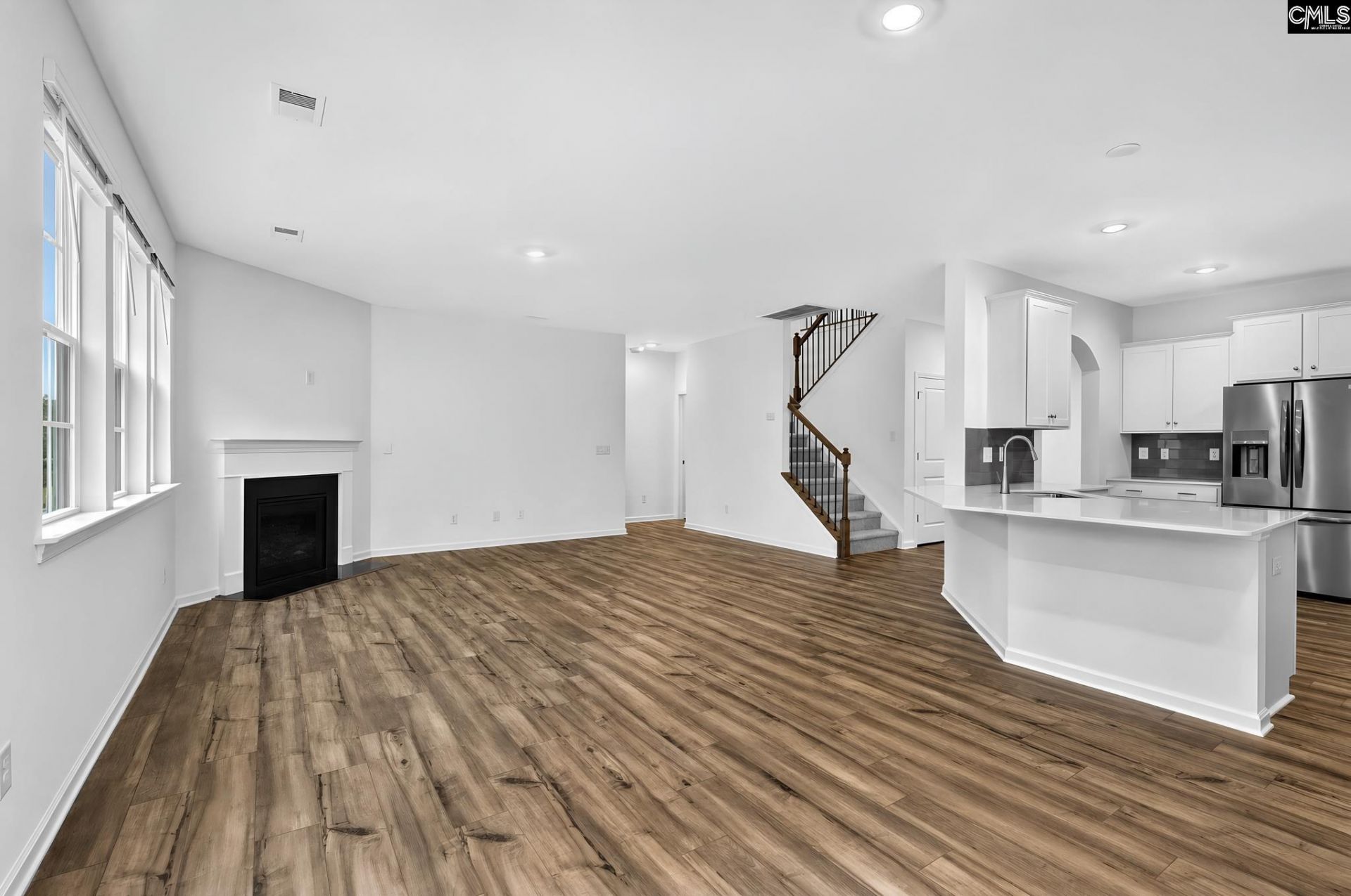 327 Hazelmount Road Photo 10