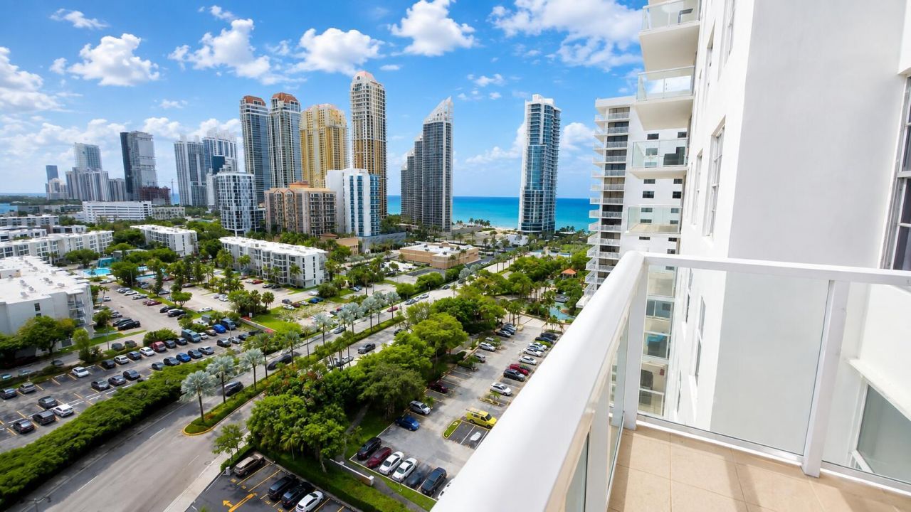 230 174th Street, Unit 1805, Sunny Isles Beach, FL 33160 Photo
