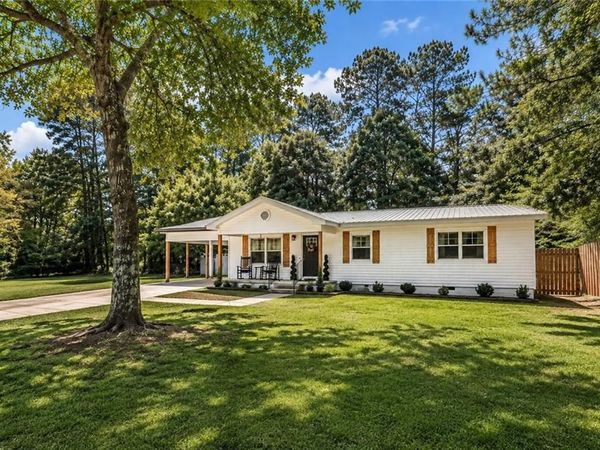 410 Coleman Drive, Statham, GA 30666