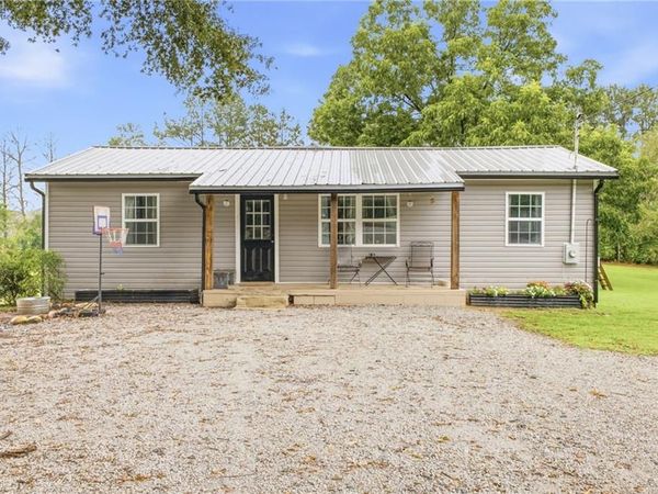 432 Dunn Road SE, Silver Creek, GA 30173