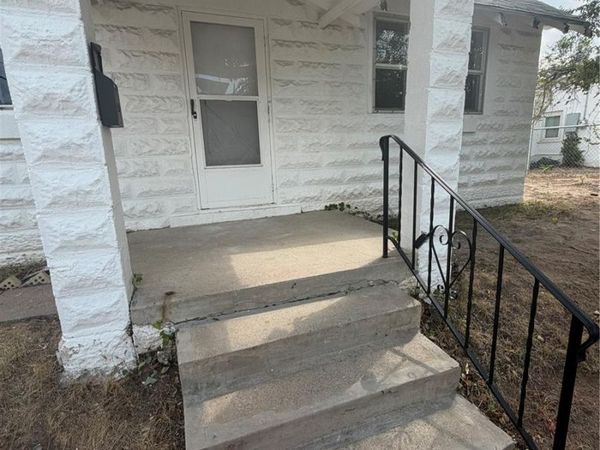 7414 E 12th Avenue, Denver, CO 80220