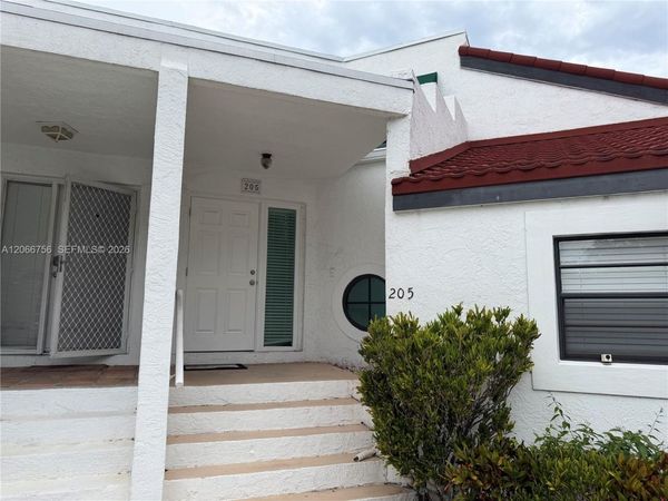 Unit 205, Deerfield Beach, FL 33442