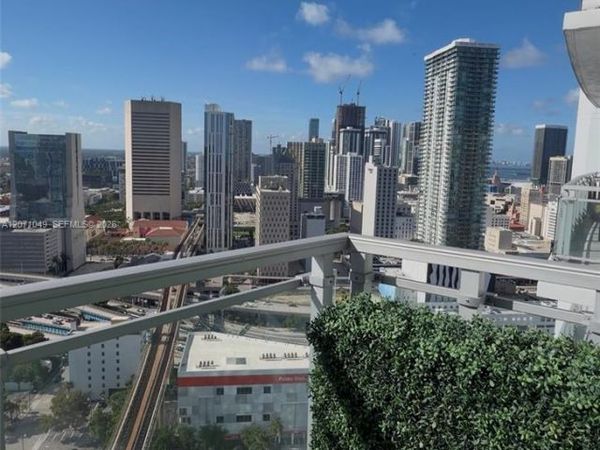 90 SW 3rd St, Unit 3408, Miami, FL 33130