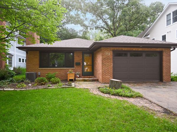 183 Brandon Avenue , Glen Ellyn, IL 60137