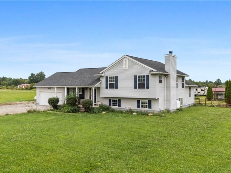 15340 Cowley Road, Grafton, OH 44028 Photo 4