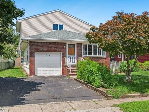 124 Sonora Ave, Woodbridge, NJ 08830