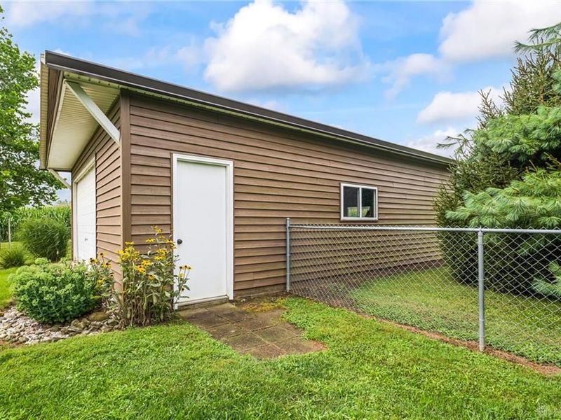4179 Upper Valley Pike, Springfield, OH 45502 Photo 36
