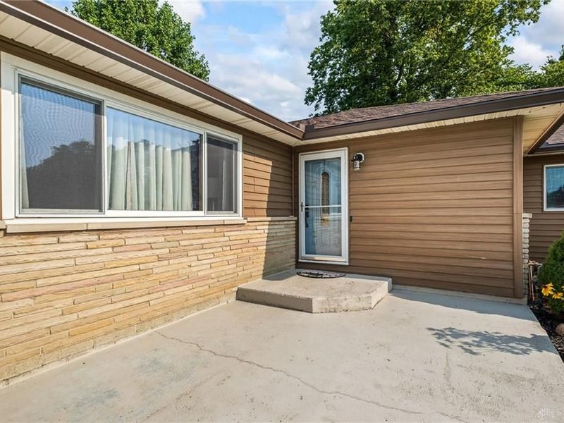 4179 Upper Valley Pike, Springfield, OH 45502 Photo 4