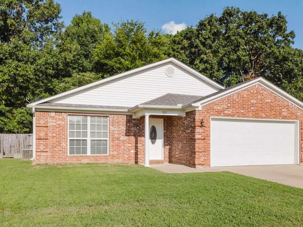 513 Hidden Forest Drive, Bryant, AR 72022