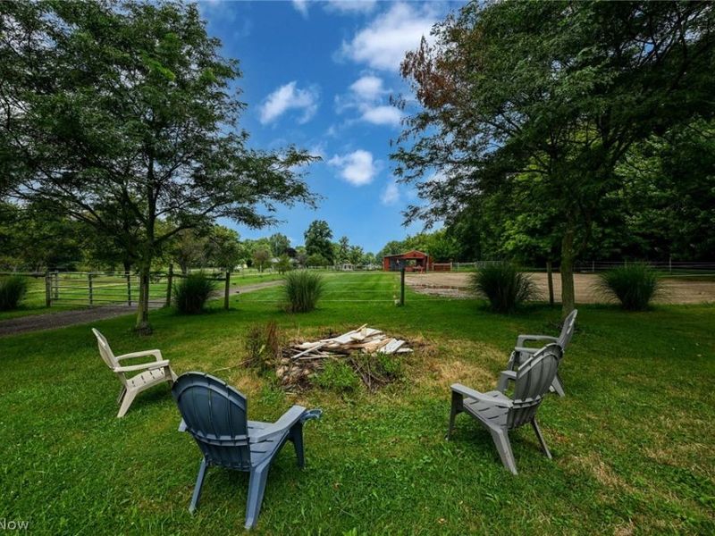 1089 Center Road, Clinton, OH 44216 Photo 13