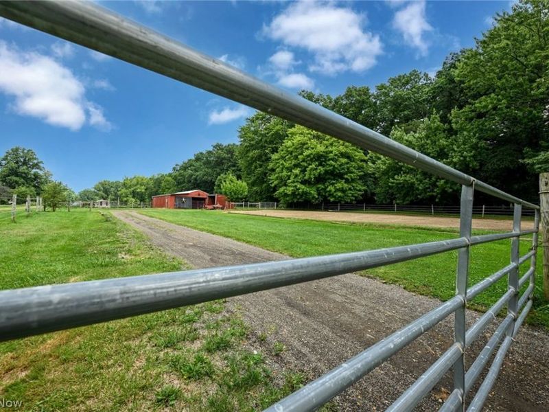 1089 Center Road, Clinton, OH 44216 Photo 15